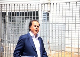 Στον εισαγγελέα ο στενός συνεργάτης του Α. Σαμαρά, Στ. Παπασταύρου