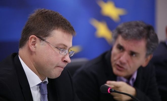 Ντομπρόφσκις: Χωρίς τα 48 προαπαιτούμενα, η Ελλάδα δεν θα λάβει τα 2 δισ. ευρώ