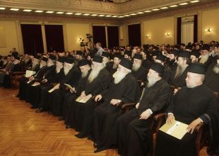 Θαύμα! Η Εκκλησία εξαιρείται προνομιακά από τα capital controls