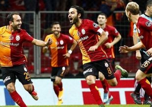 Νίκες για Φενέρμπαχτσε και Γαλατάσαράι