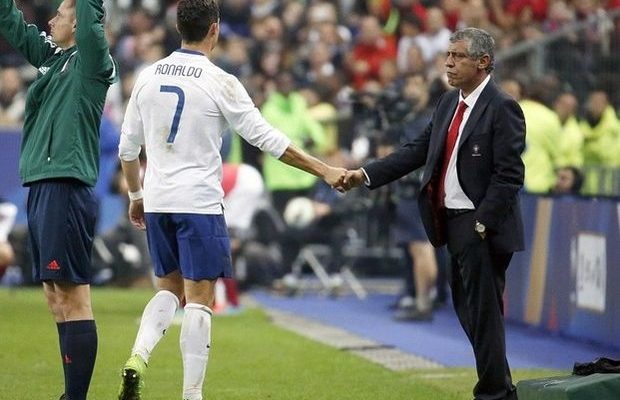 Σάντος: «Η καλύτερη θέση για τον Ρονάλντο; Να βάζει γκολ…»