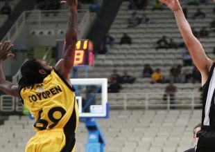 Δεν την αγγίζουν τα σενάρια