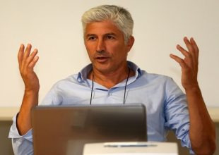 Έπιασε αμέσως δουλειά ο Μανωλάς