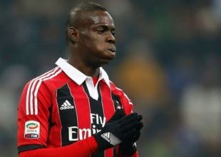 Χωρίς Μπαλοτέλι, με Μπεράρντι η Ιταλία