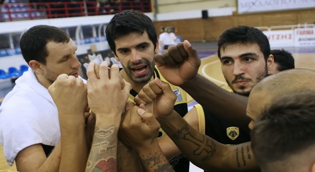 Παραμένει πρώτη η Βασίλισσα!