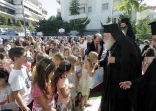 Αλλάζει το μάθημα των θρησκευτικών με ιδέες από την εποχή Διαμαντοπούλου