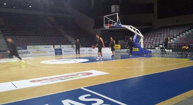 Η προπόνηση της ΑΕΚ στο Svyturio Arena