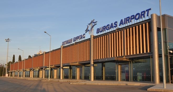 Απειλή για βόμβα: Αναγκαστική προσγείωση αεροσκάφους από τη Βαρσοβία στη Βουλγαρία