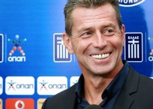 Σκίμπε: “Να ξαναγίνει η Εθνική κλειστό κλαμπ”
