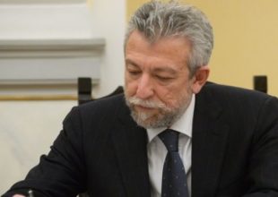 «Ποιοι συνομίλησαν με τον Κοντονή;»