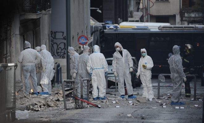 Βόμβα εξερράγη στα γραφεία του ΣΕΒ στο Σύνταγμα