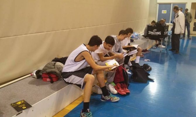 Και στους «μικρούς» το «Media Guide» (pics)