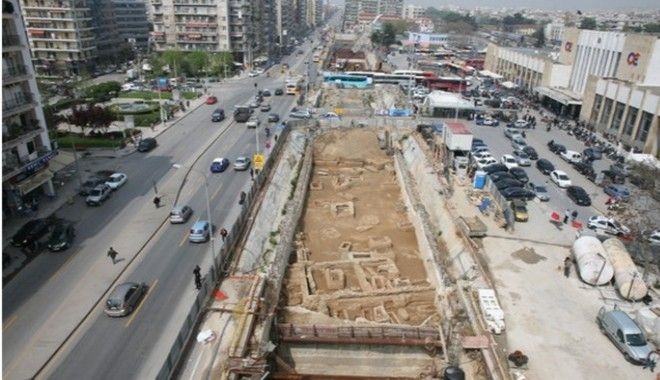 Σπίρτζης: Ξαναρχίζουν τα έργα για το Μετρό Θεσσαλονίκης