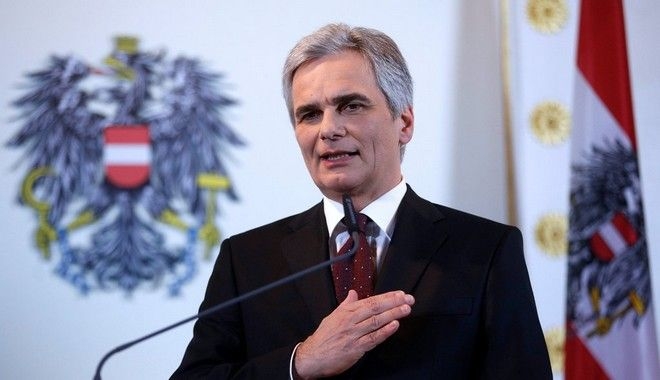 Φάιμαν: Να επιβληθεί τάξη με πολιτικά μέτρα για να απαλυνθεί η ανθρώπινη δυστυχία στο Προσφυγικό