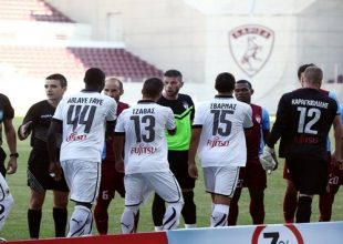 Κεκλεισμένων των θυρών το Λάρισα-ΑΕΚ