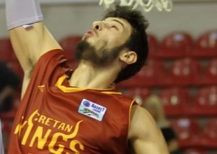 Καμπερίδης: «Θα δούμε διαφορετική ΑΕΚ με τον Ζντοβτς»