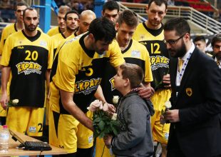 Το χειροκρότημα στον Ντούσαν, η μεγαλύτερη λύτρωση