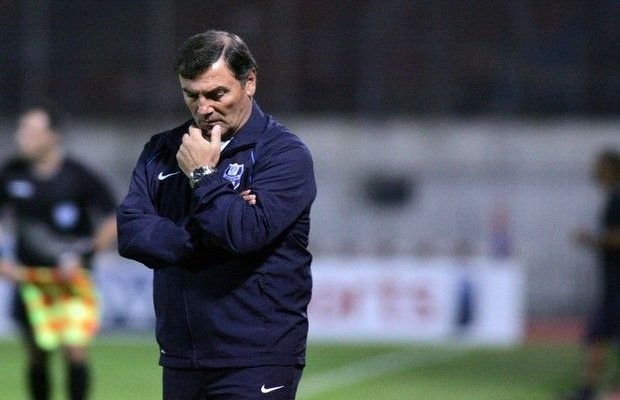 Τεννές: “Έχει δυο ημέρες να ανακαλέσει ο Βελλής”