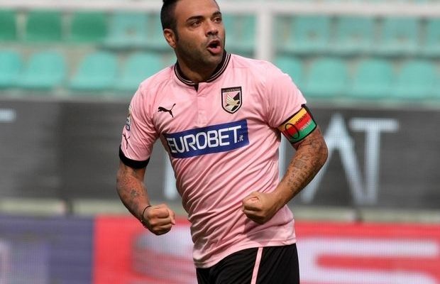 Τίτλοι τέλους για Φαμπρίτσιο Μίκολι Τίτλοι τέλους για Φαμπρίτσιο Μίκολι