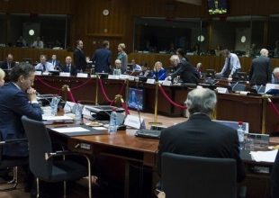Αυτά είναι τα 13 προαπαιτούμενα που ανοίγουν τον δρόμο για την εκταμίευση του 1 δισ. ευρώ