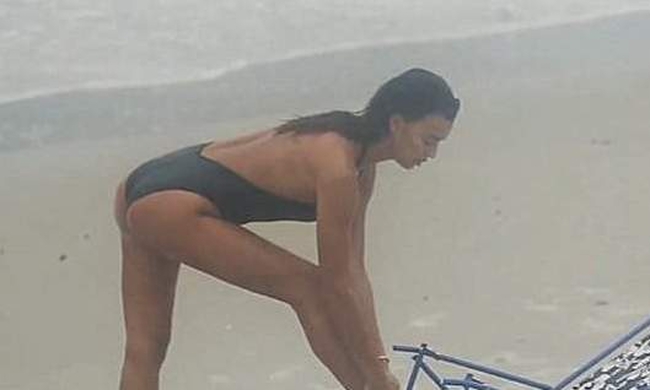 H Irina Shayk φέρνει το… καλοκαίρι μέσα στον χειμώνα