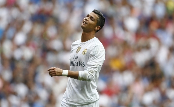 Το πέναλτι του Κριστιάνο στα πουλιά! (vid) Το πέναλτι του Κριστιάνο στα πουλιά! (vid)