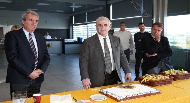Μελισσανίδης: «Στόχος μας η κορυφή»