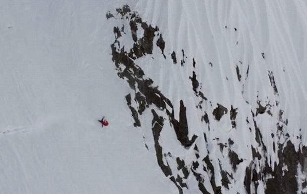 Η εφιαλτική πτώση της πρωταθλήτριας ελεύθερης κατάβασης Η εφιαλτική πτώση της πρωταθλήτριας ελεύθερης κατάβασης