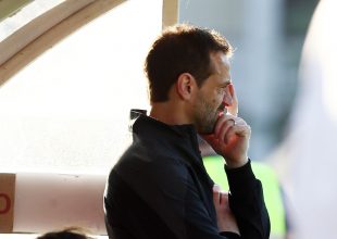 Μάντζιος: Η ΑΕΚ νίκησε με τη βοήθεια του αέρα
