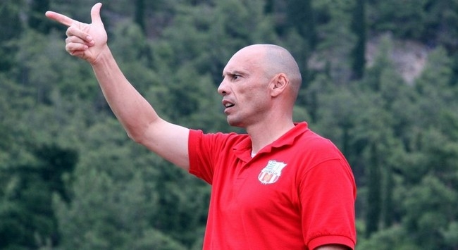 Γκώνιας: «Μετάνιωσα που πήγα στο Ολυμπιακό και όχι στην ΑΕΚ»