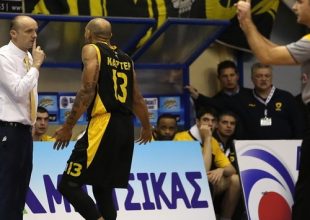 Ζντοβτς: «Όποιος δεν μπορεί, να φύγει»