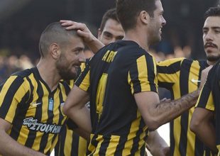 Το γκολ του Αραβίδη (vid)