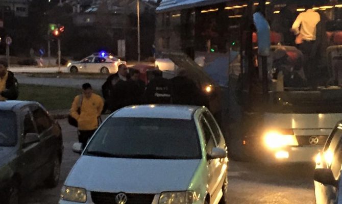 Επιστρέφει με τις… βαλίτσες γεμάτες!