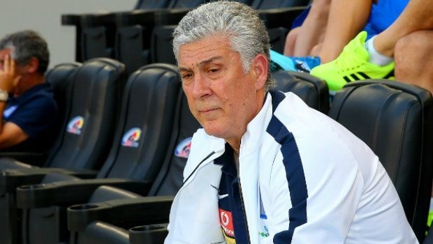 Μήνου: «Η ΑΕΚ έχει τον πρώτο λόγο στα ντέρμπι»
