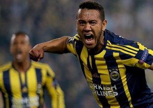 Ανώτερη η Φενέρμπαχτσε, 2-0 την Λοκομοτίβ