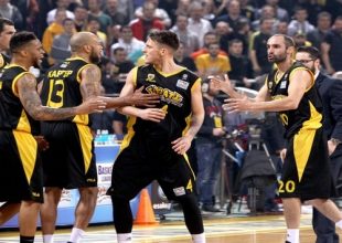 Δεν θα μείνει με σταυρωμένα χέρια η ΑΕΚ