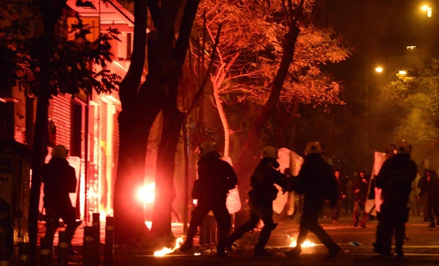 Ξύλο Βέλγων με Ολυμπιακούς στο Γκάζι
