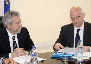 Αγωνία για την συνάντηση Κοντονή με FIFA και UEFA