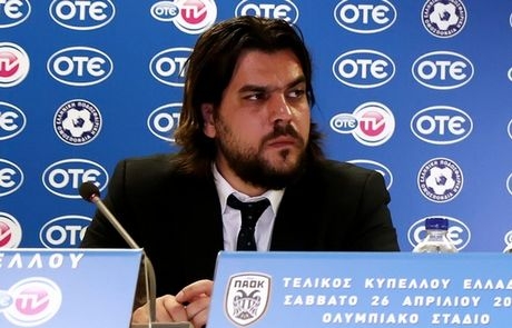 Κυριάκος: “Παίρνει ειδικό πριμ όποιος σκύψει περισσότερο;”