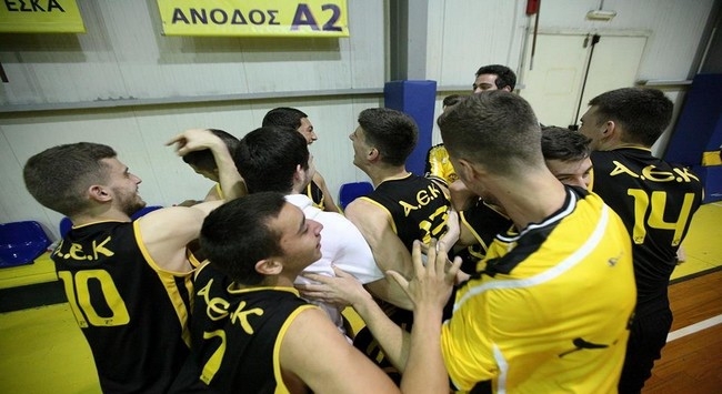 Στην τελική φάση οι Νέοι