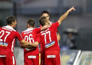 Ξέφρενο “πάρτι” για Πλατανιά, 3-0 τον Λεβαδειακό