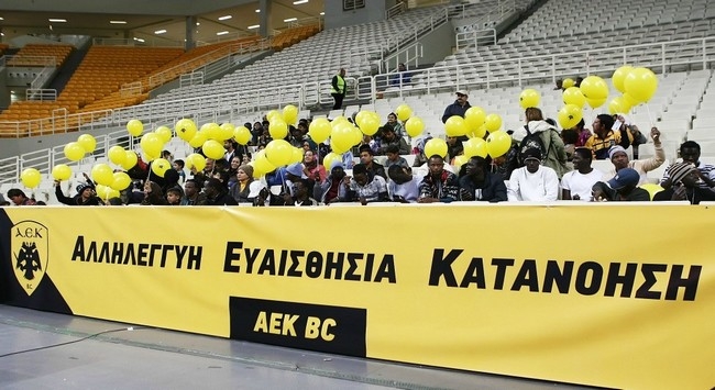 «Αλληλεγγύη, ευαισθησία, κατανόηση» για τους πρόσφυγες