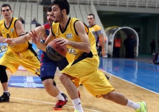 Μπήκε ο Κατσίβελης