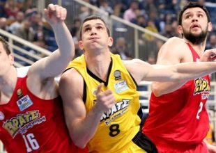 Στάθηκε Βασίλισσα κόντρα σε Ολυμπιακό και διαιτησία