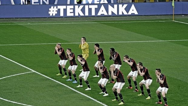 Χόρεψαν “χάκα” οι παίκτες της Μίλαν!