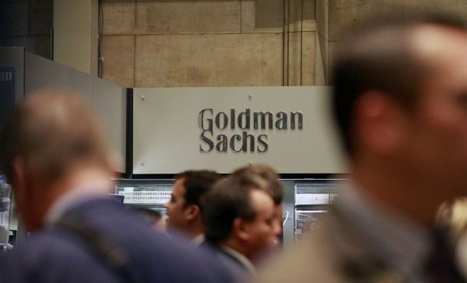 Η Goldman Sachs πέφτει και επαναφέρει το Grexit