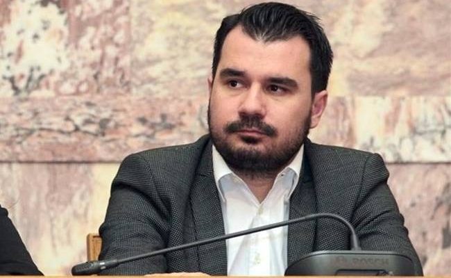 Παραιτήθηκε ο Παπαμιμίκος. Διεγράφη ο Γεωργιάδης