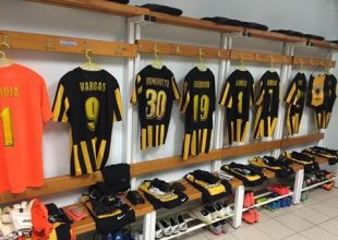 Η ΑΕΚ στα αποδυτήρια του Περιστερίου (pics)