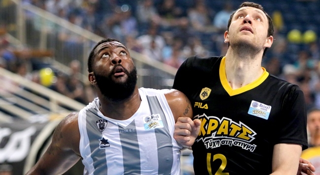 Φοβού τον Μαυροκεφαλίδη…