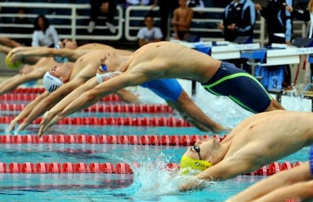 Ασταμάτητος ο Χρήστου, χρυσό μετάλλιο στα 100μ. ύπτιο Ασταμάτητος ο Χρήστου, χρυσό μετάλλιο στα 100μ. ύπτιο